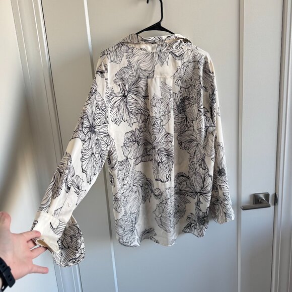 H&M Ivory Oversized Floral Print Shirt - Picture 5 of 5